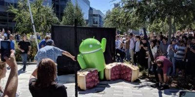Google Android Pie Heykelini Gösterdi