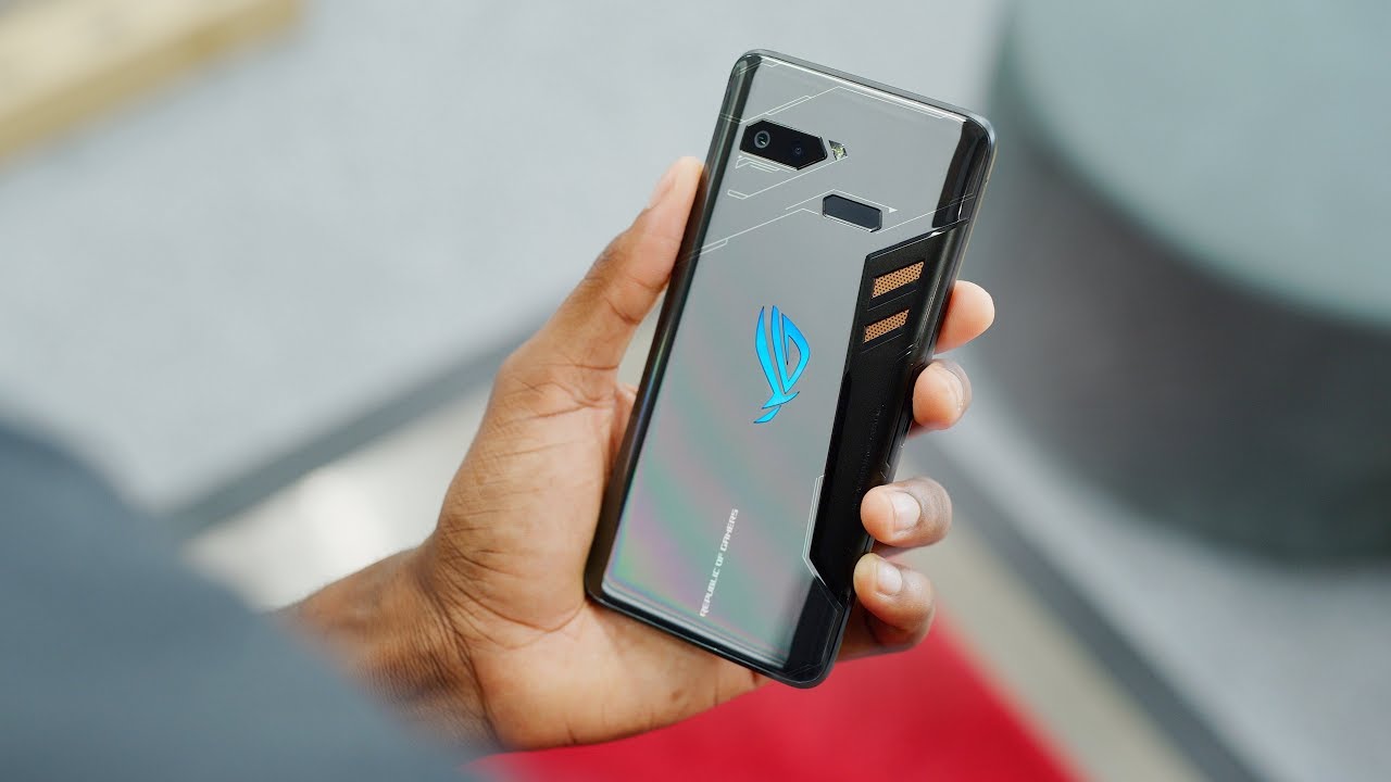 Asus ROG Phone 2 yakında tanıtılacak!
